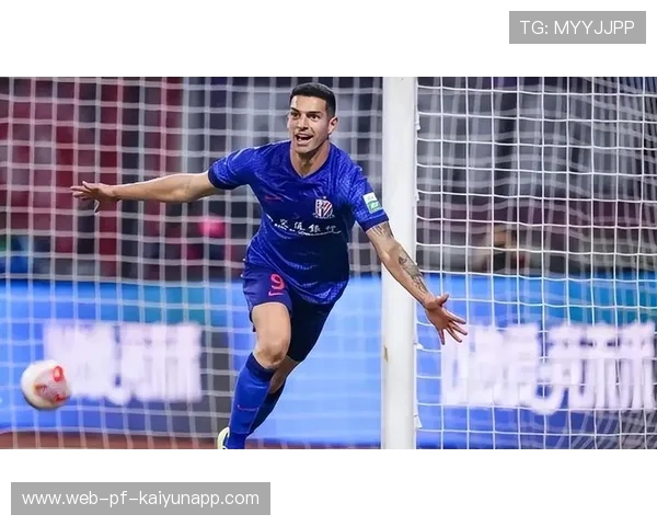 上海申花拉唐突破禁区助攻:一次突破光辉与团队协作的完美演绎 上海申花拉唐突破禁区助攻:一次突破光辉与团队协作的完美演绎