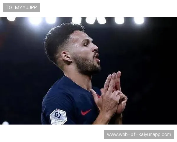 姆巴佩门前抢射极具威胁